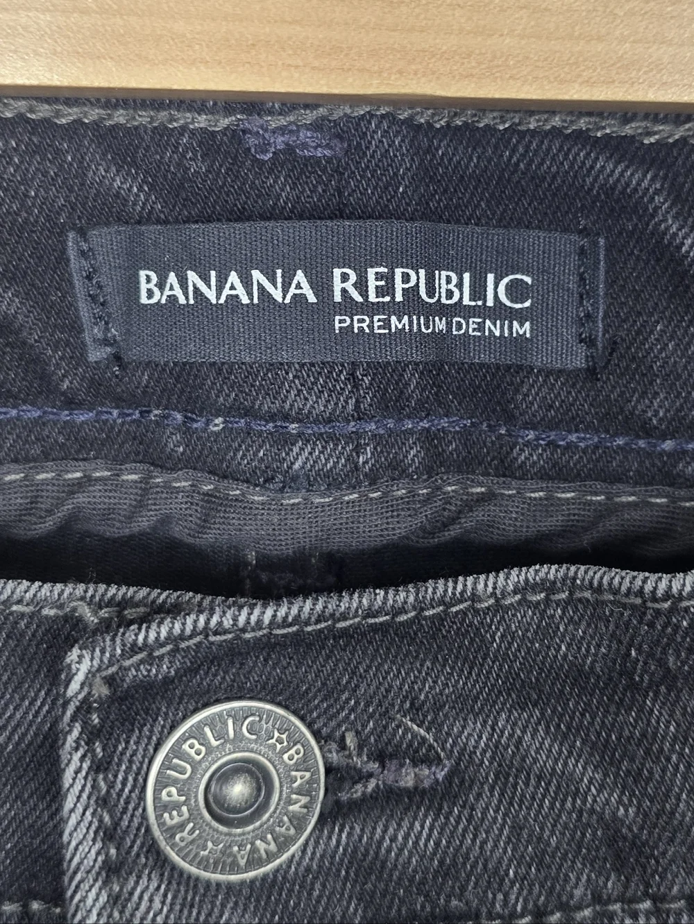 Banana Republic Black Whiskered Skinny Jeans Men's 34x32
